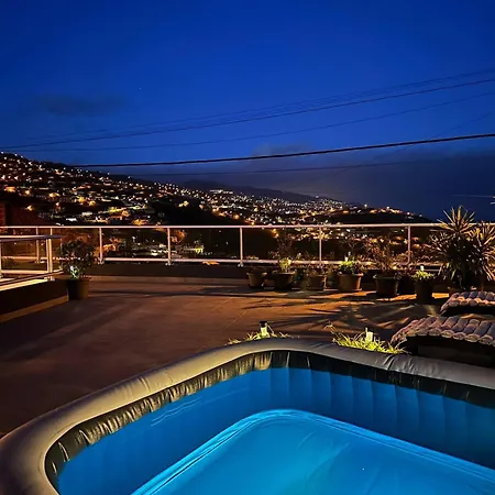 Miguels Seaview Corner *