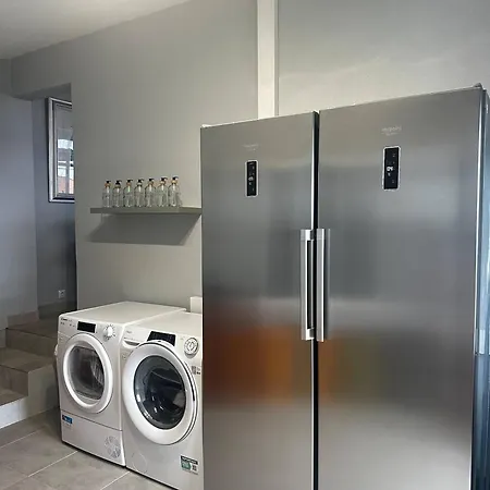 Miguels Seaview Corner בית נופש *