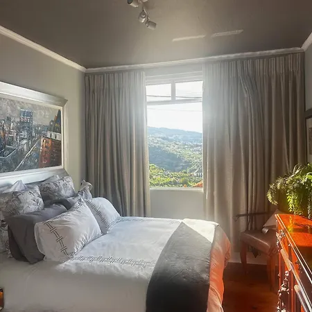 Miguels Seaview Corner *