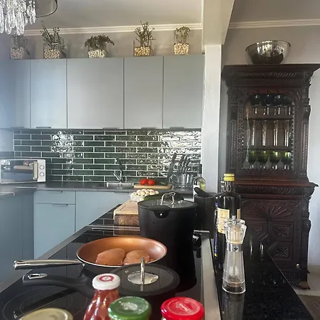 Дом отдыха Miguels Seaview Corner