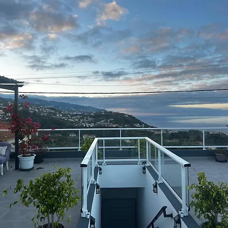 Casa de Férias Miguels Seaview Corner Ponta do Sol (Madeira)