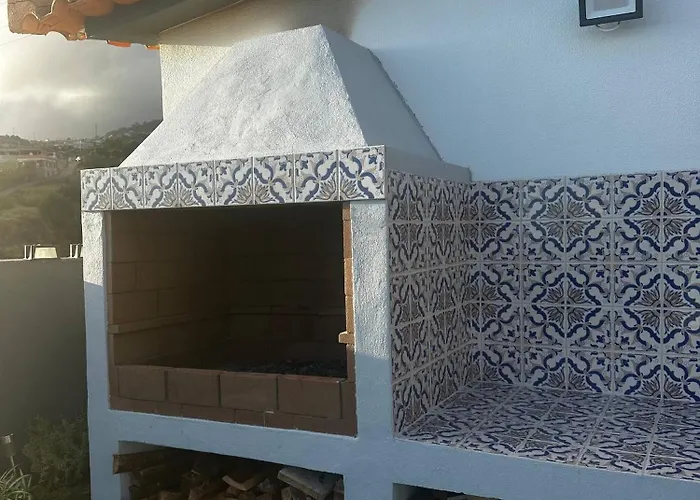 Miguels Seaview Corner