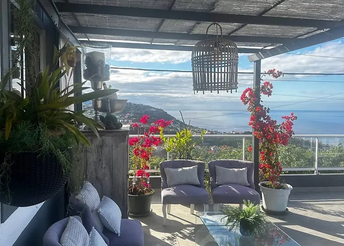 Miguels Seaview Corner 度假居