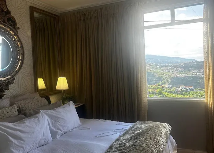 Miguels Seaview Corner