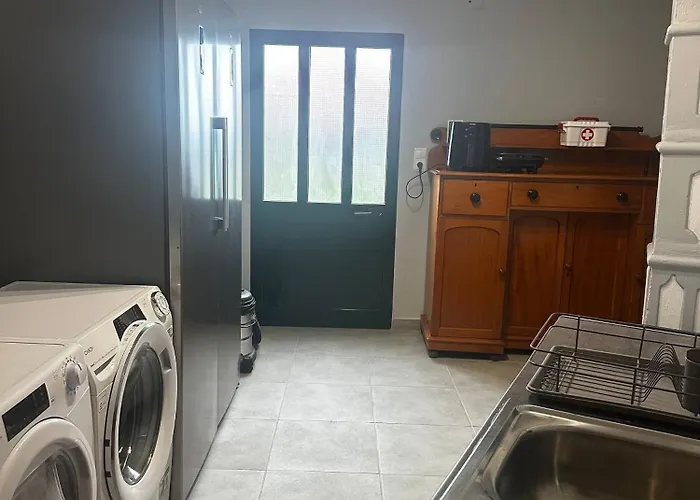 Miguels Seaview Corner *