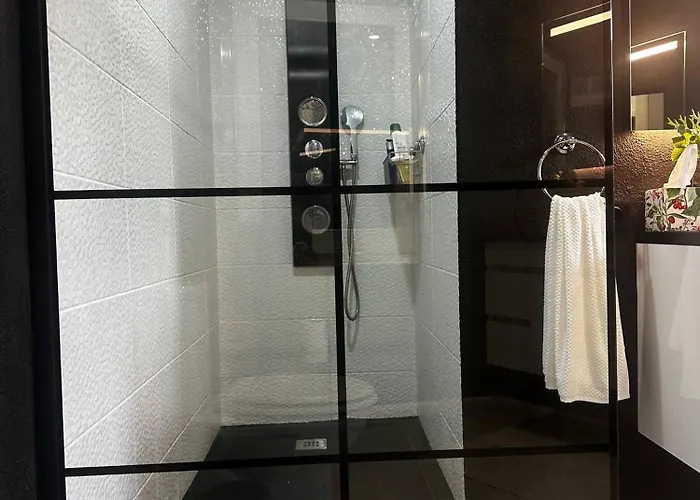 Miguels Seaview Corner