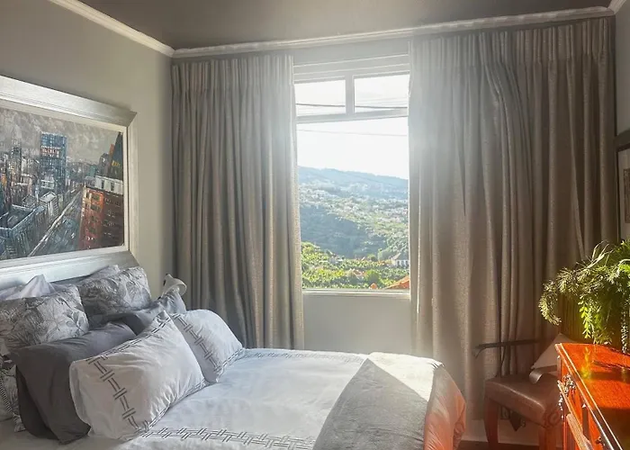 Miguels Seaview Corner *