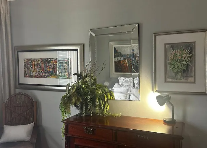 Miguels Seaview Corner