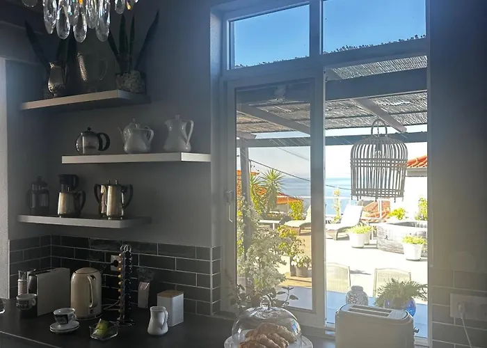 度假居 Miguels Seaview Corner 蓬他达维托亚