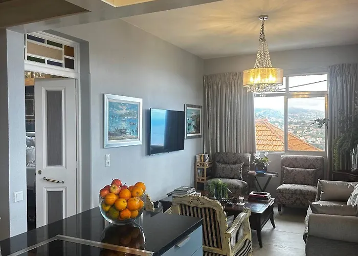 Miguels Seaview Corner 度假居 *